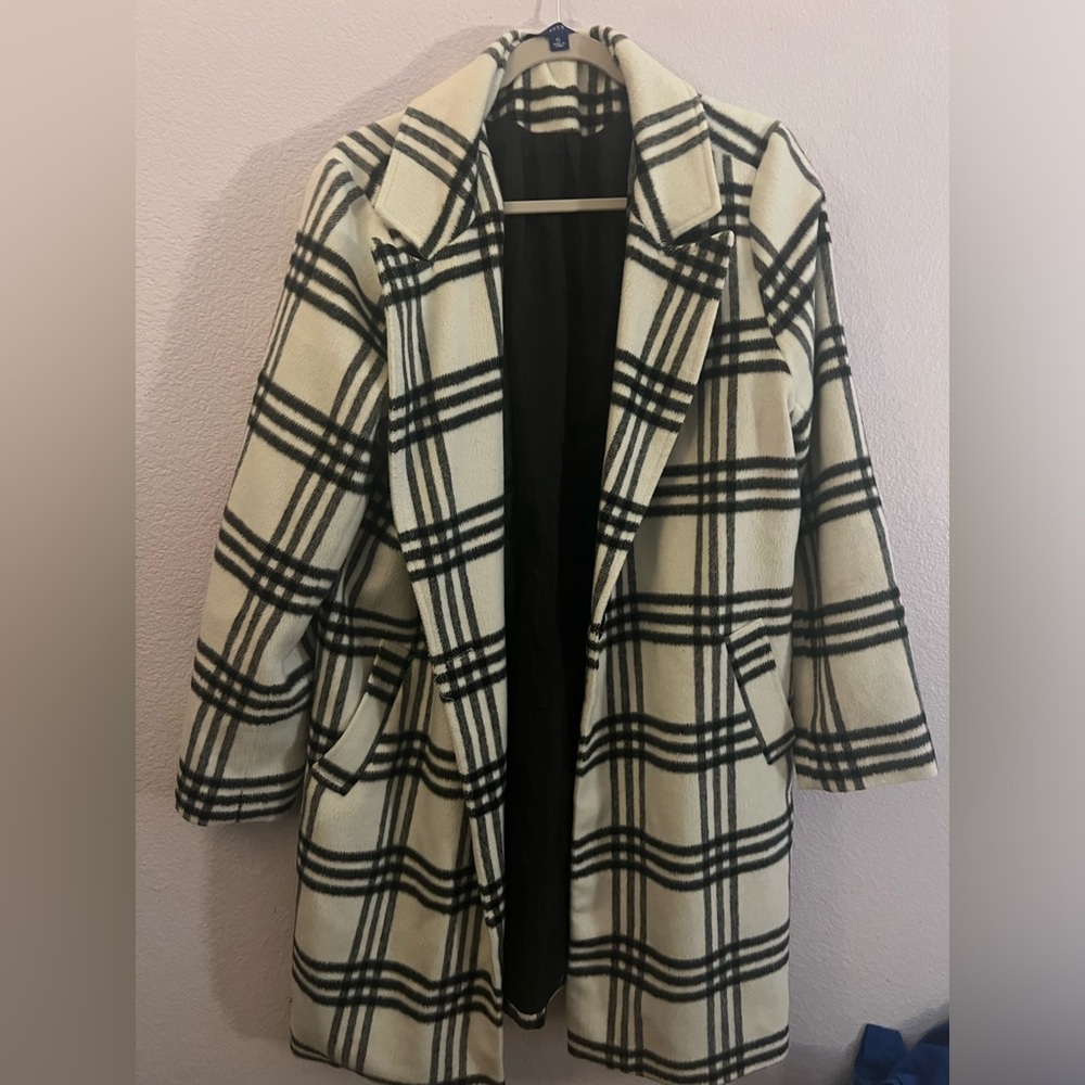 Old Navy White Trench Coat